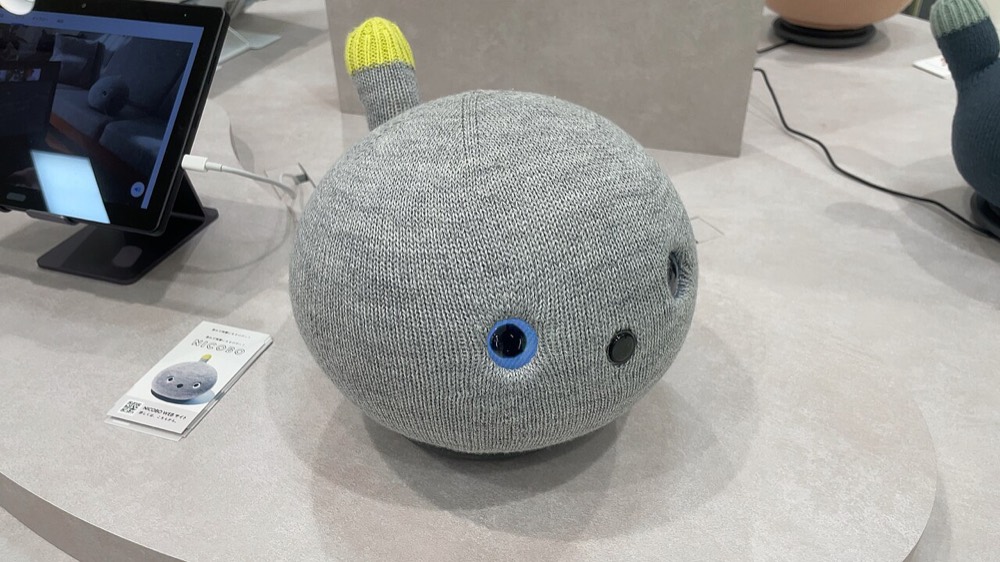 パナソニックのコンパニオンロボット NICOBO の本体